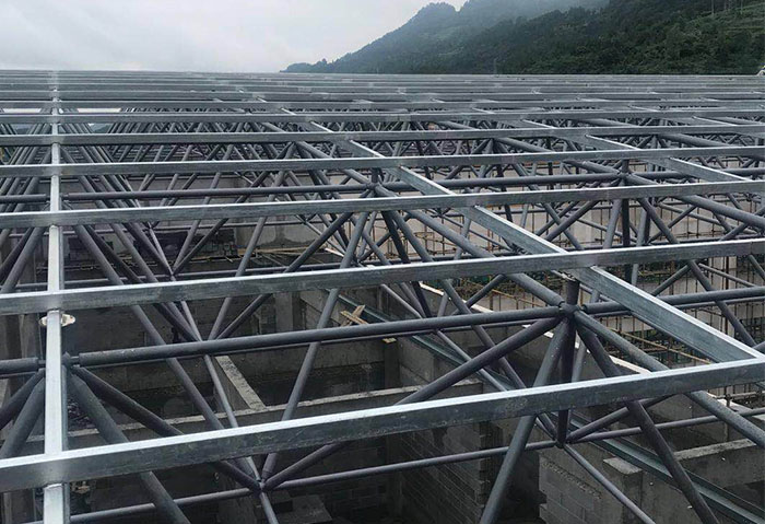永济仁怀冠英学校艺体楼网架